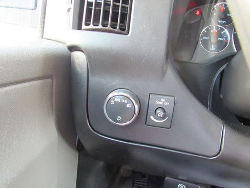 Used 2021 Chevrolet Express 3500 RWD image 34
