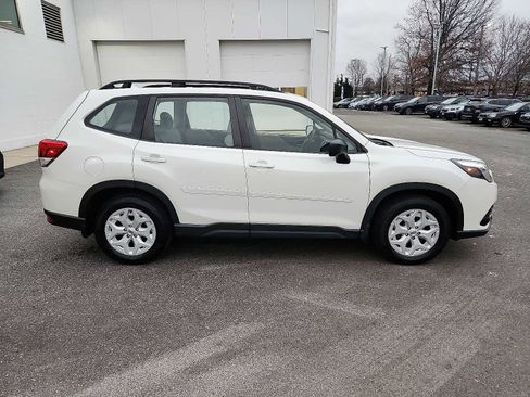 Used 2022 Subaru Forester image 7