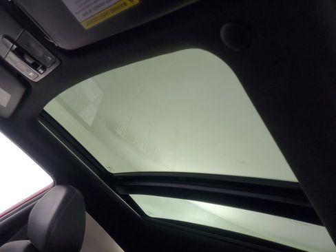 Used 2016 Hyundai Veloster Turbo w/ Option Group 04 image 31