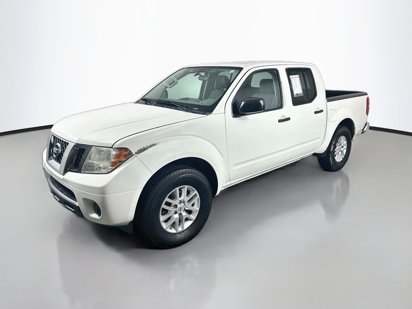 Used 2019 Nissan Frontier SV RWD image 3