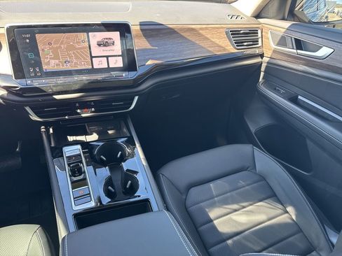 New 2026 Volkswagen Atlas SEL image 15