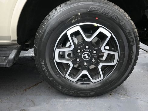 New 2026 Ford Bronco Outer Banks image 31