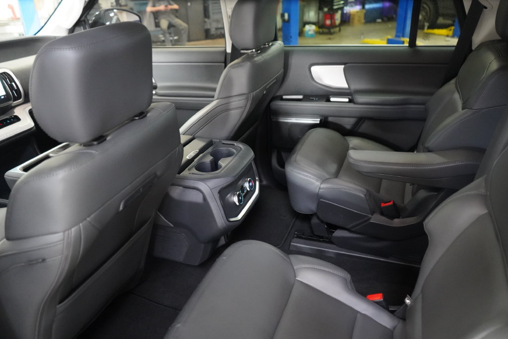 New 2026 Ford Expedition Active AWD/4WD image 33