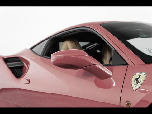 Used 2017 Ferrari 488 GTB RWD image 51