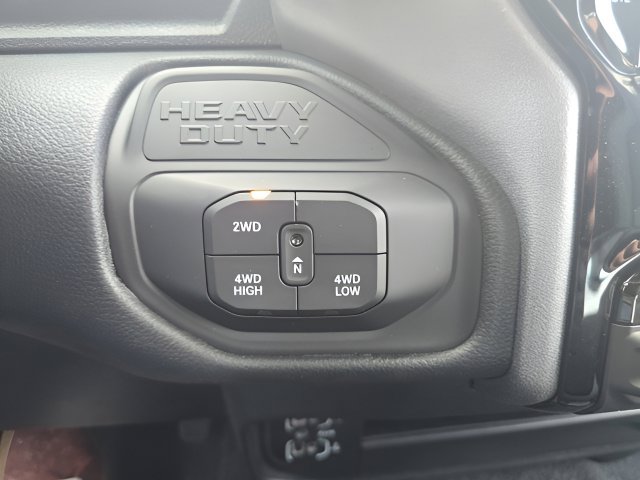 New 2026 RAM 3500 Tradesman AWD/4WD image 17