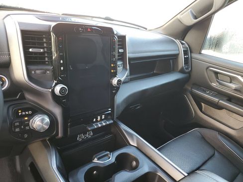 Used 2026 RAM 1500 Laramie AWD/4WD image 27