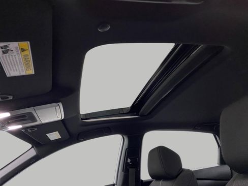 Used 2025 Honda Accord Sport image 29