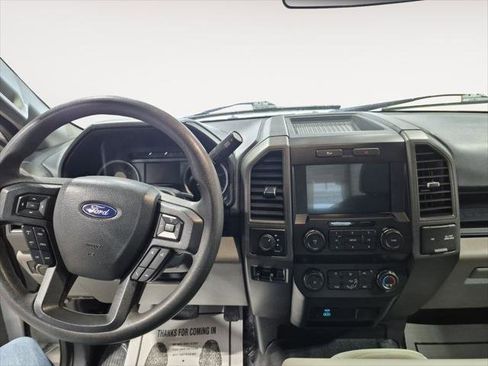 Used 2022 Ford F250 XL w/ Power Equipment Group image 15