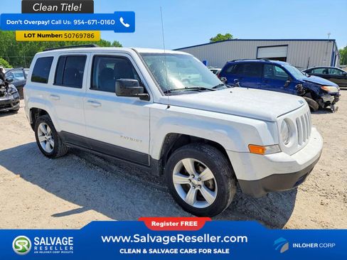 Used 2017 Jeep Patriot Latitude FWD image 5