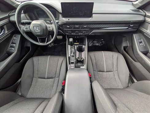 Used 2025 Honda Accord Sport image 17