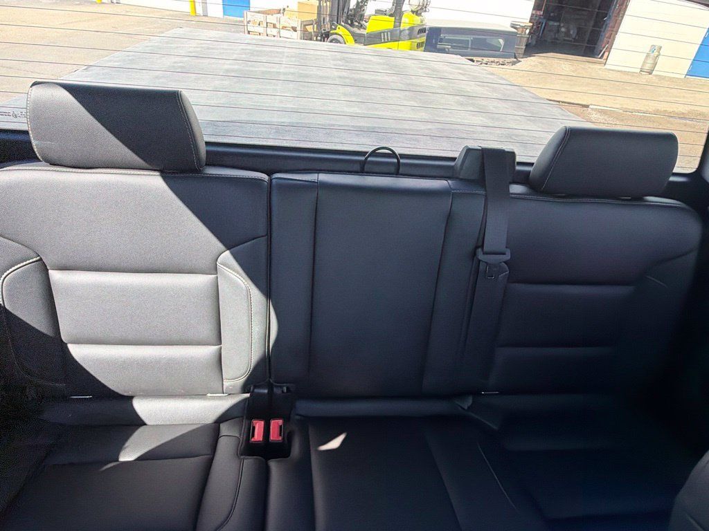 Used 2018 Chevrolet Silverado 1500 LT w/ All Star Edition AWD/4WD image 49