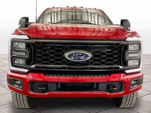 Used 2024 Ford F250 Lariat w/ Sport Appearance Package image 3