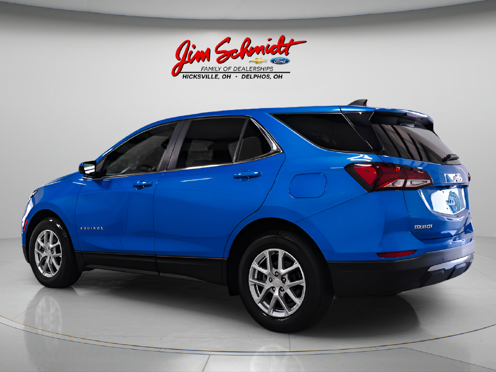 Used 2024 Chevrolet Equinox LT w/ LPO, Floor Liner Package FWD image 4