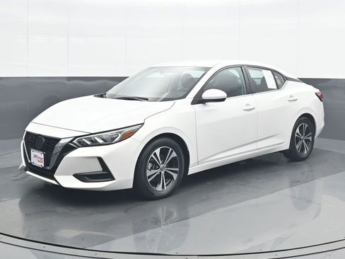 Used 2022 Nissan Sentra SV w/ All-Weather Package image 2