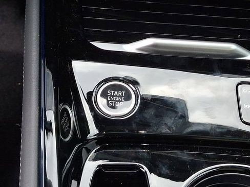 New 2026 Audi Q3 quattro 2.0T AWD/4WD image 19