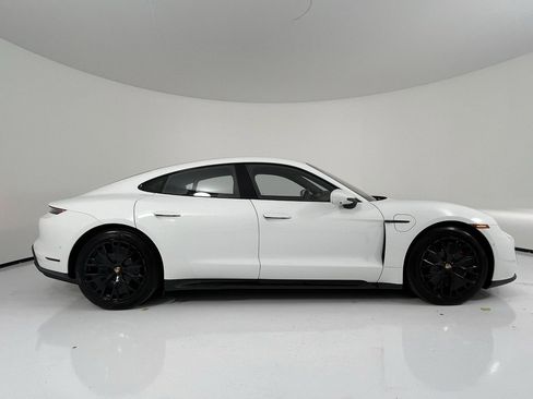 Certified 2024 Porsche Taycan GTS image 8