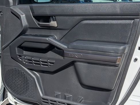 Used 2024 Toyota Tacoma TRD Off-Road image 35