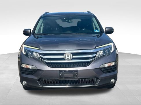 Used 2017 Honda Pilot Elite image 2