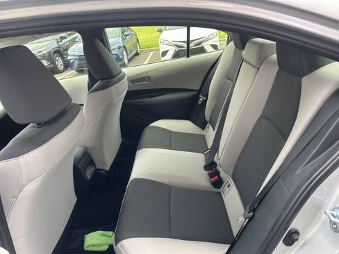 Used 2023 Toyota Corolla LE FWD image 21