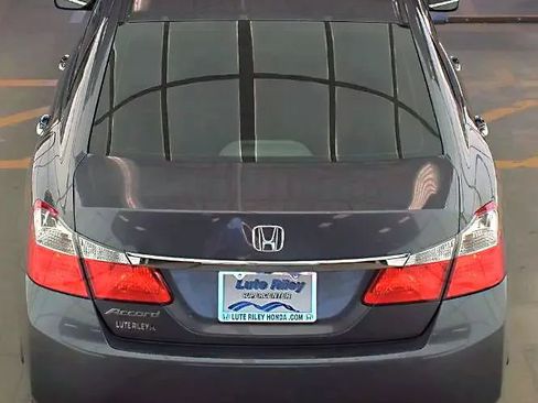 Used 2015 Honda Accord LX image 7