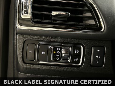 Used 2024 Lincoln Navigator L Black Label image 19