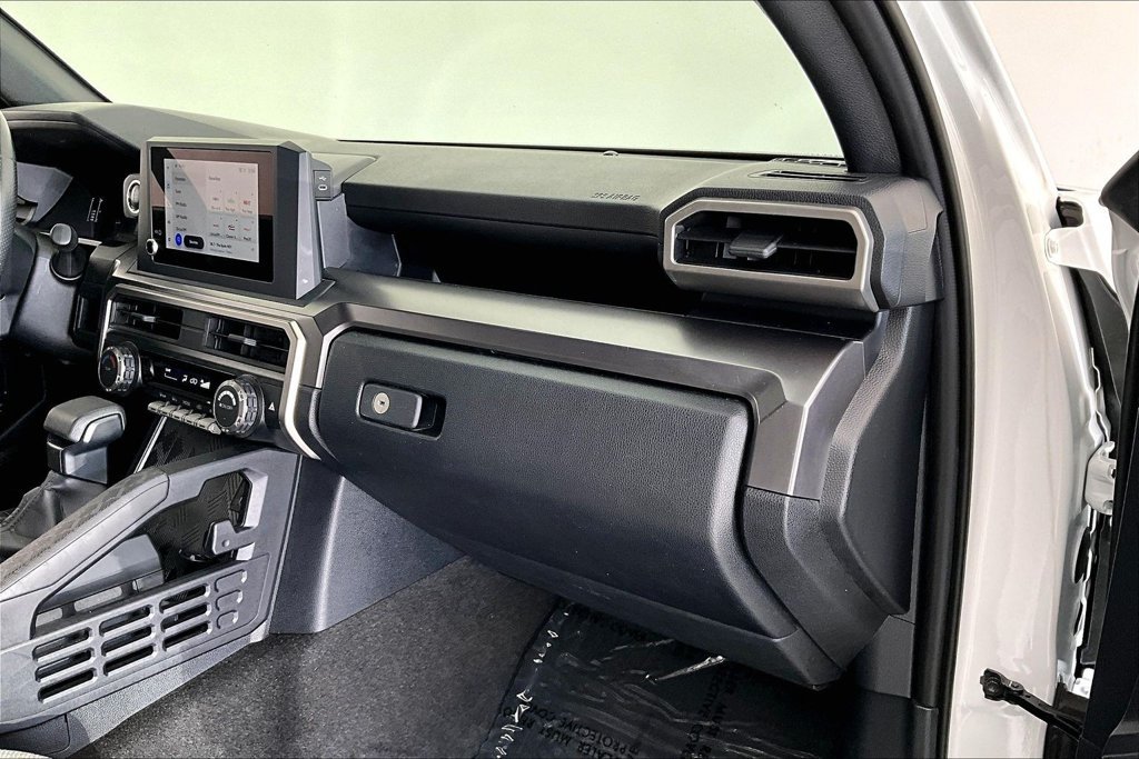 Used 2025 Toyota 4Runner SR5 AWD/4WD image 20