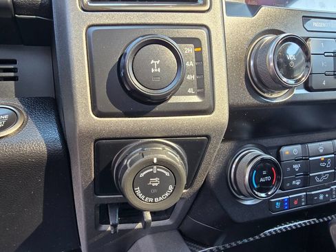 Used 2020 Ford F150 Raptor w/ Equipment Group 802A Luxury AWD/4WD image 24