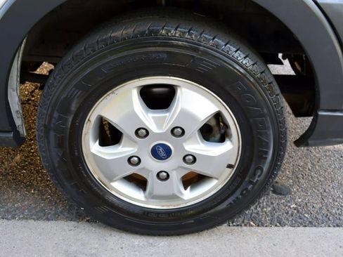 Used 2017 Ford Transit 350 XLT image 29