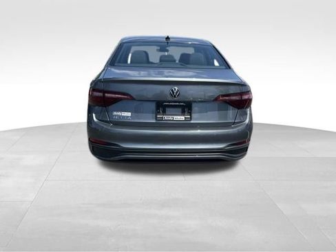 Used 2024 Volkswagen Jetta S FWD image 6