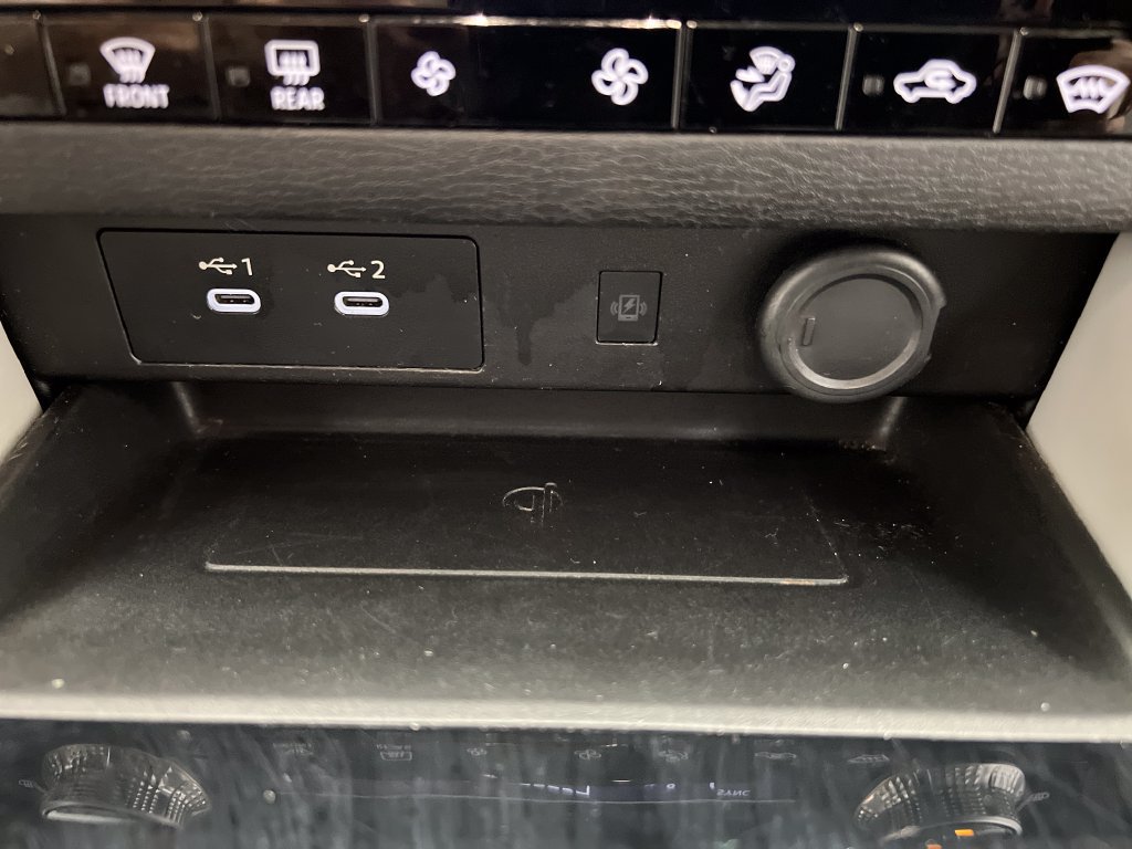 Used 2025 Mitsubishi Outlander SE AWD/4WD image 52