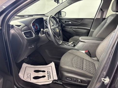 Used 2022 Chevrolet Equinox LT FWD image 18