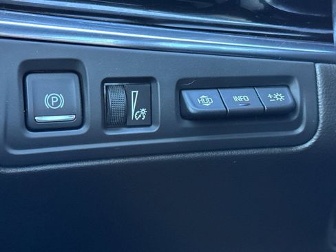 Used 2020 Cadillac XT6 Premium Luxury w/ Platinum Package image 36