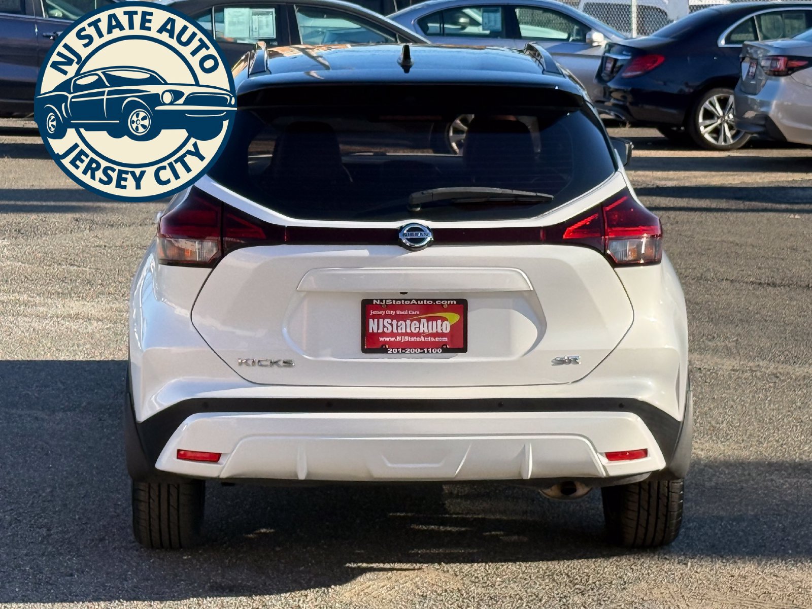 Used 2021 Nissan Kicks SR w/ SR Premium Package FWD image 13