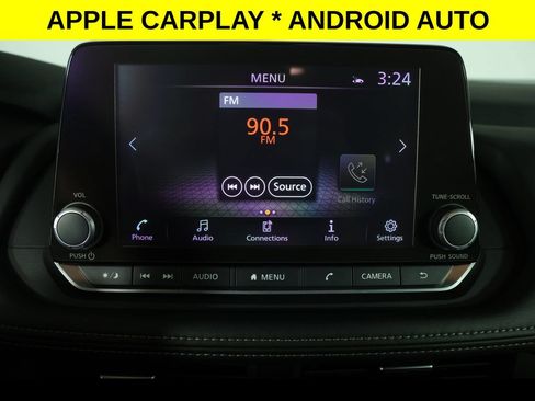 Used 2025 Nissan Rogue SV AWD/4WD image 3