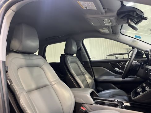 Used 2022 Lincoln Corsair FWD image 15