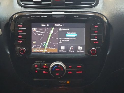 Used 2019 Kia Soul + w/ Audio Package image 18