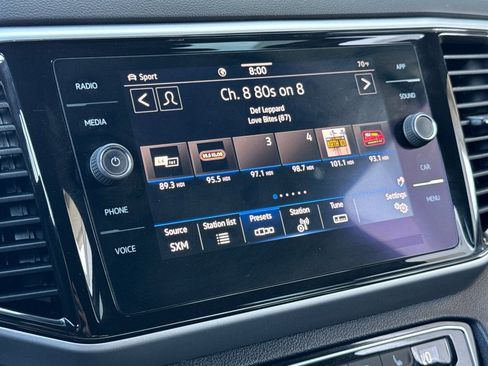 Used 2022 Volkswagen Atlas Cross Sport SE image 18