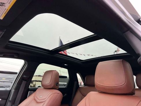 Used 2023 Cadillac XT5 Premium Luxury w/ LPO, Floor Liner Package image 22