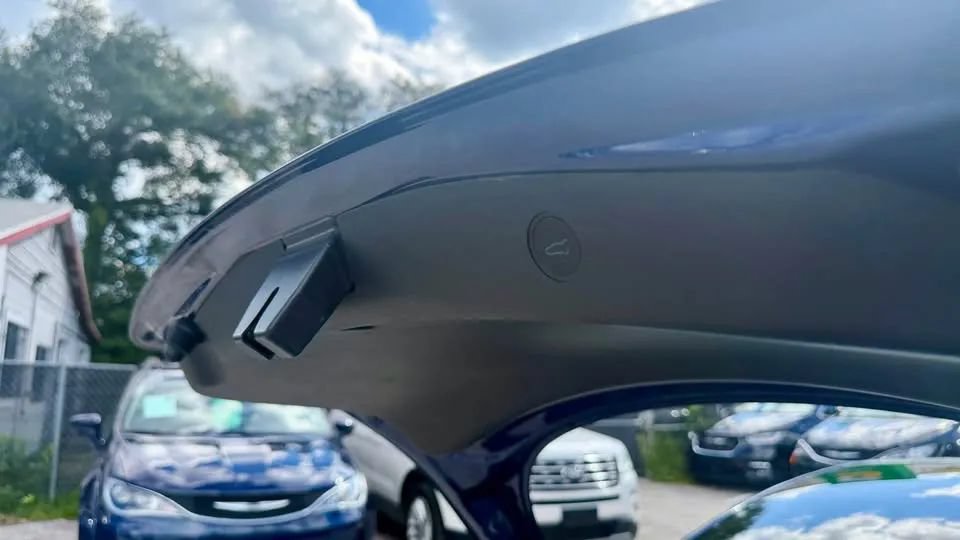 Used 2022 Tesla Model 3 RWD image 16