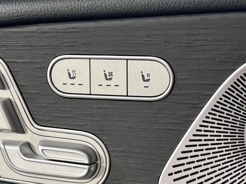 Used 2020 Mercedes-Benz GLE 580 4MATIC image 21