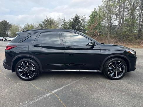 Used 2023 INFINITI QX50 Sport image 5