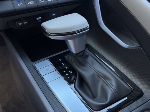 New 2026 Hyundai Elantra SE image 17