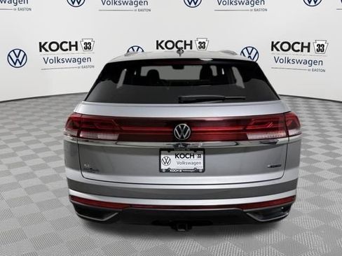 New 2026 Volkswagen Atlas Cross Sport SE AWD/4WD image 7