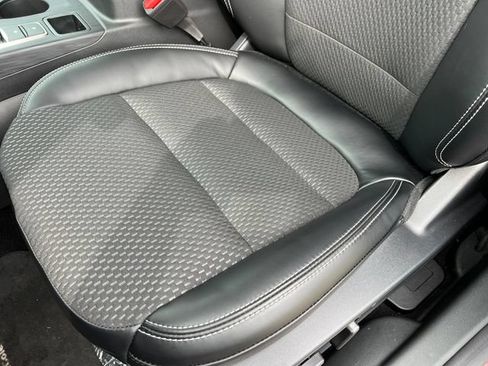 New 2024 Ford Escape SE FWD image 11