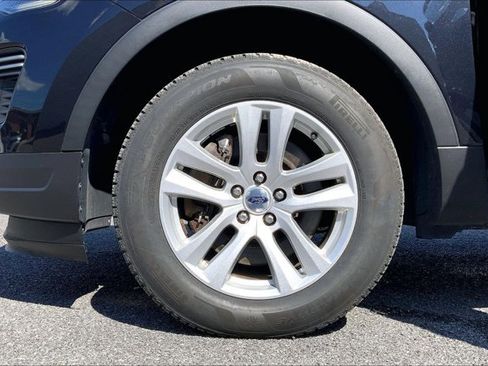 Used 2019 Ford Explorer XLT AWD/4WD image 8