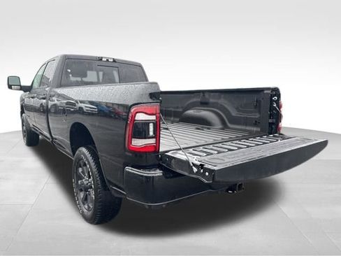 Used 2024 RAM 3500 Laramie w/ Night Edition image 17