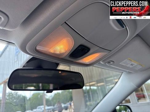 Used 2020 Jeep Cherokee Latitude Plus FWD image 28