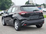 Used 2025 Nissan Kicks Play S image 4