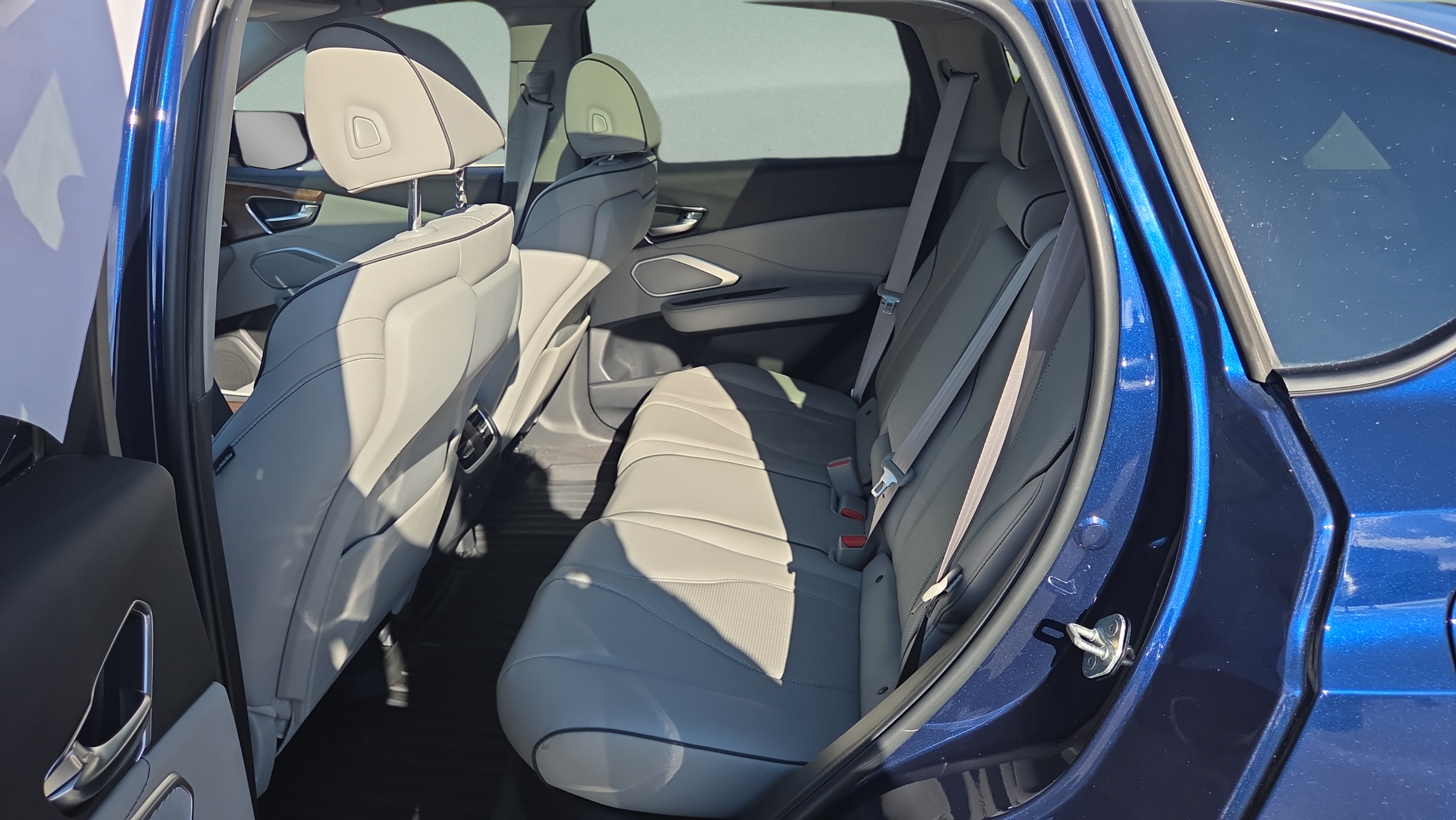Certified 2024 Acura RDX w/ Advance Package AWD/4WD image 11