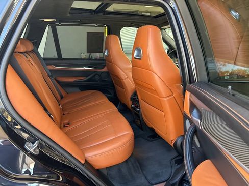 Used 2015 BMW X5 M image 26